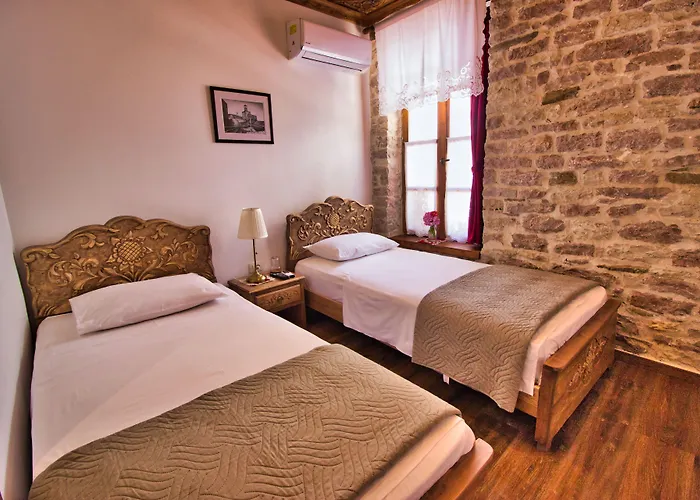 Hotel 4 Gjirokastër