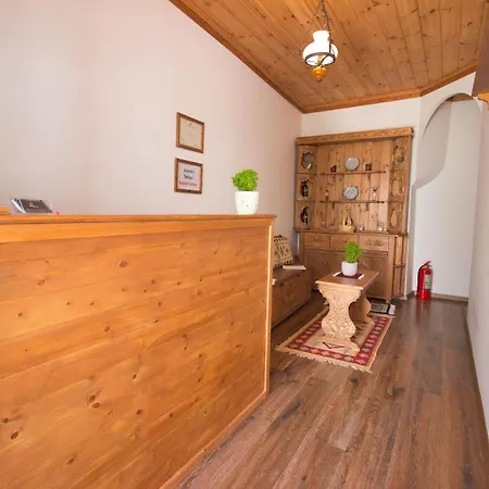 4 Gjirokaster