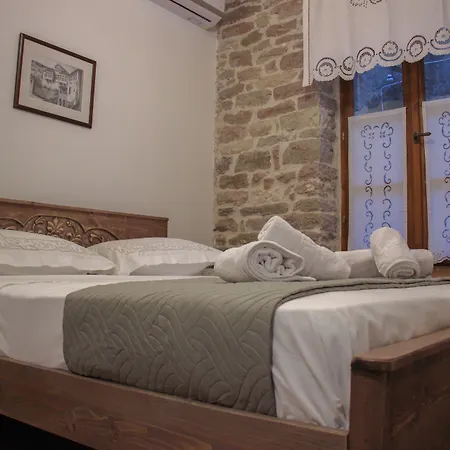 4 Hotell Gjirokastër