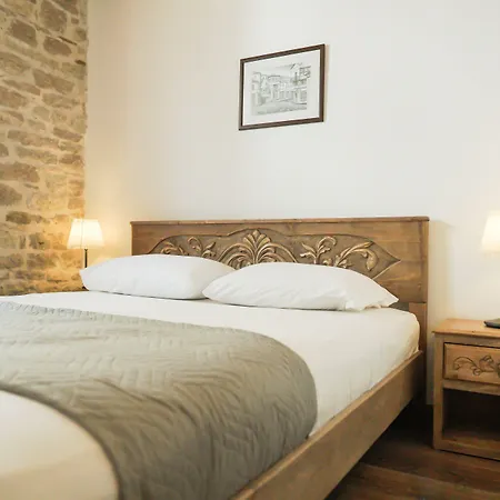 4 Hotell 3*