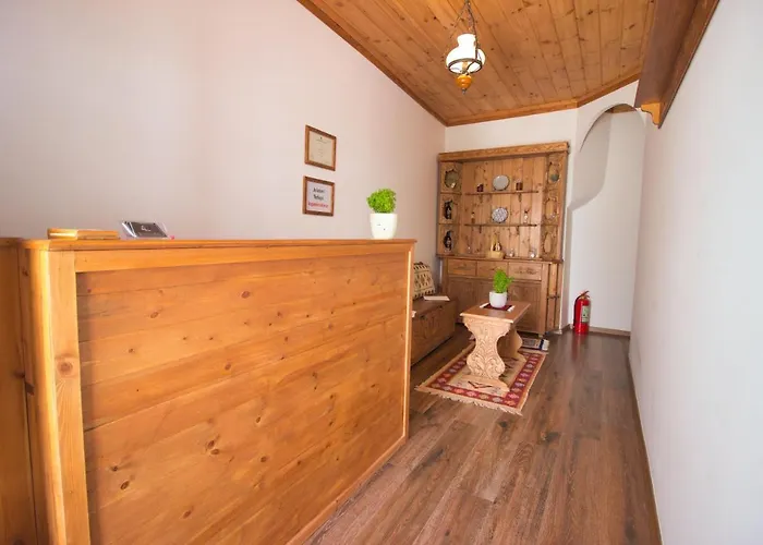 4 Gjirokastër